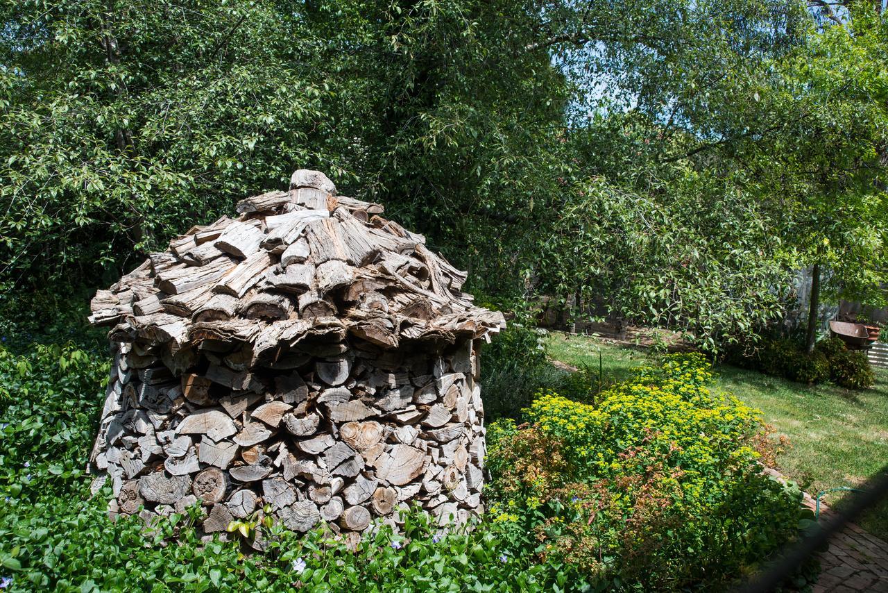 Hollyhock Macedon Exterior foto
